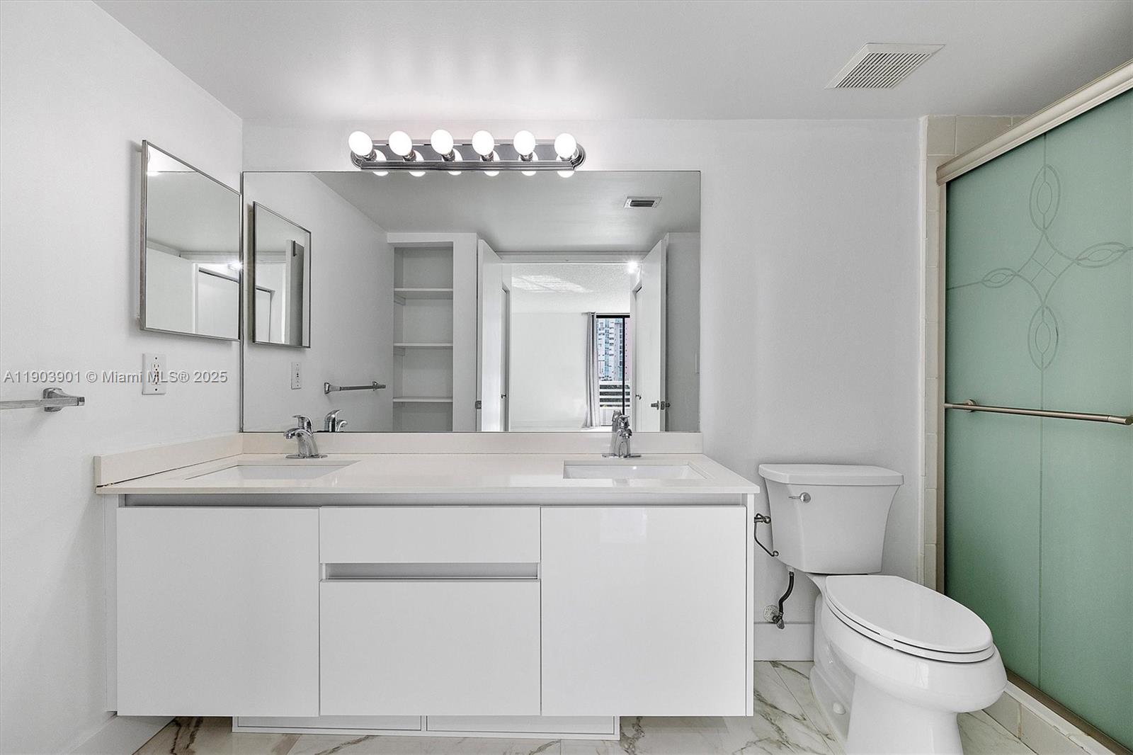 PARC CENTRAL AVENTURA EAS - Residential Lease