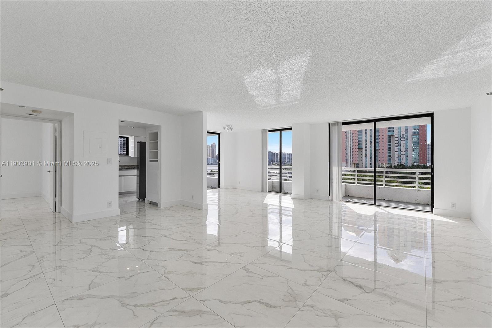 3300 NE 192nd St 813