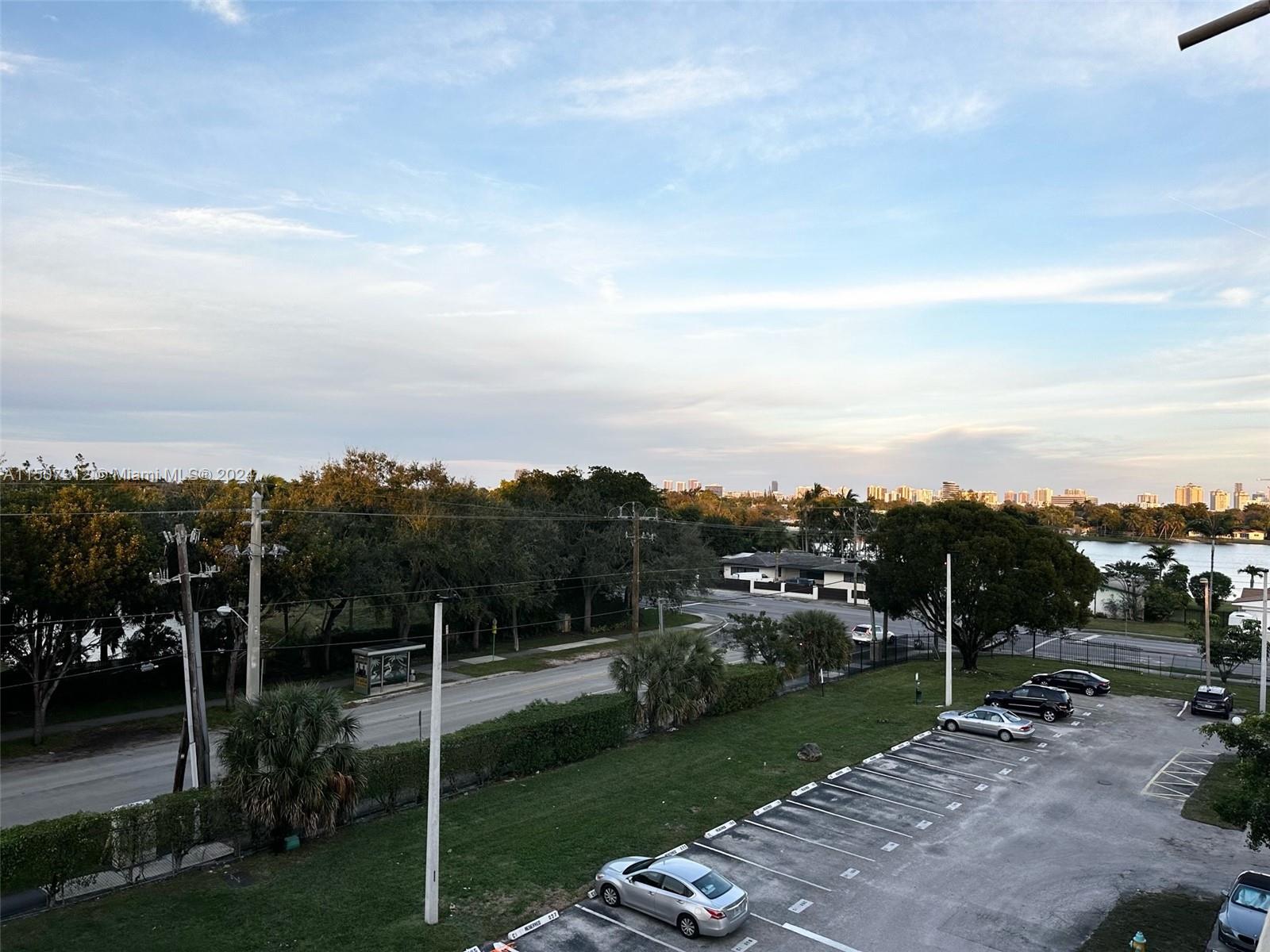 JADE WINDS GROUP - - Residential Lease