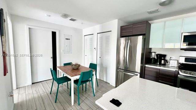 EMILIA CONDO - Residential