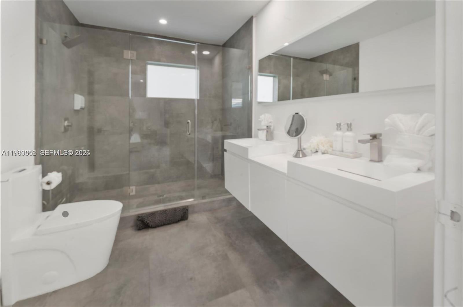 TREASURE ISLAND - Residential Lease