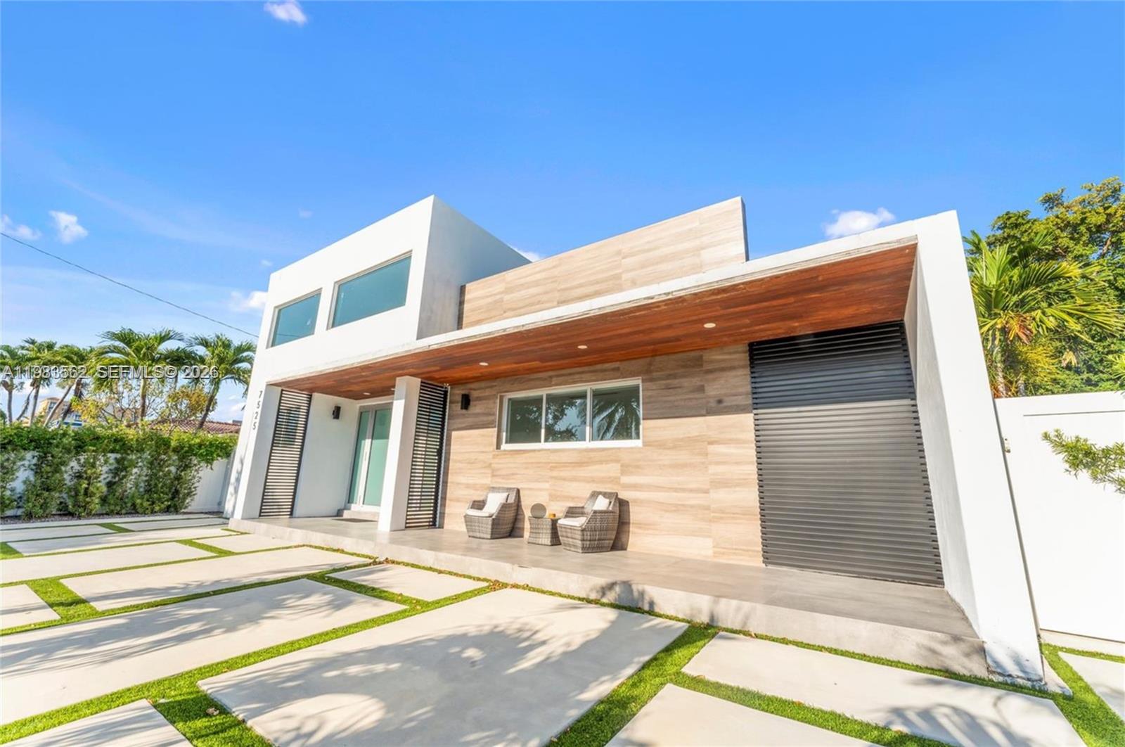 TREASURE ISLAND - Residential Lease