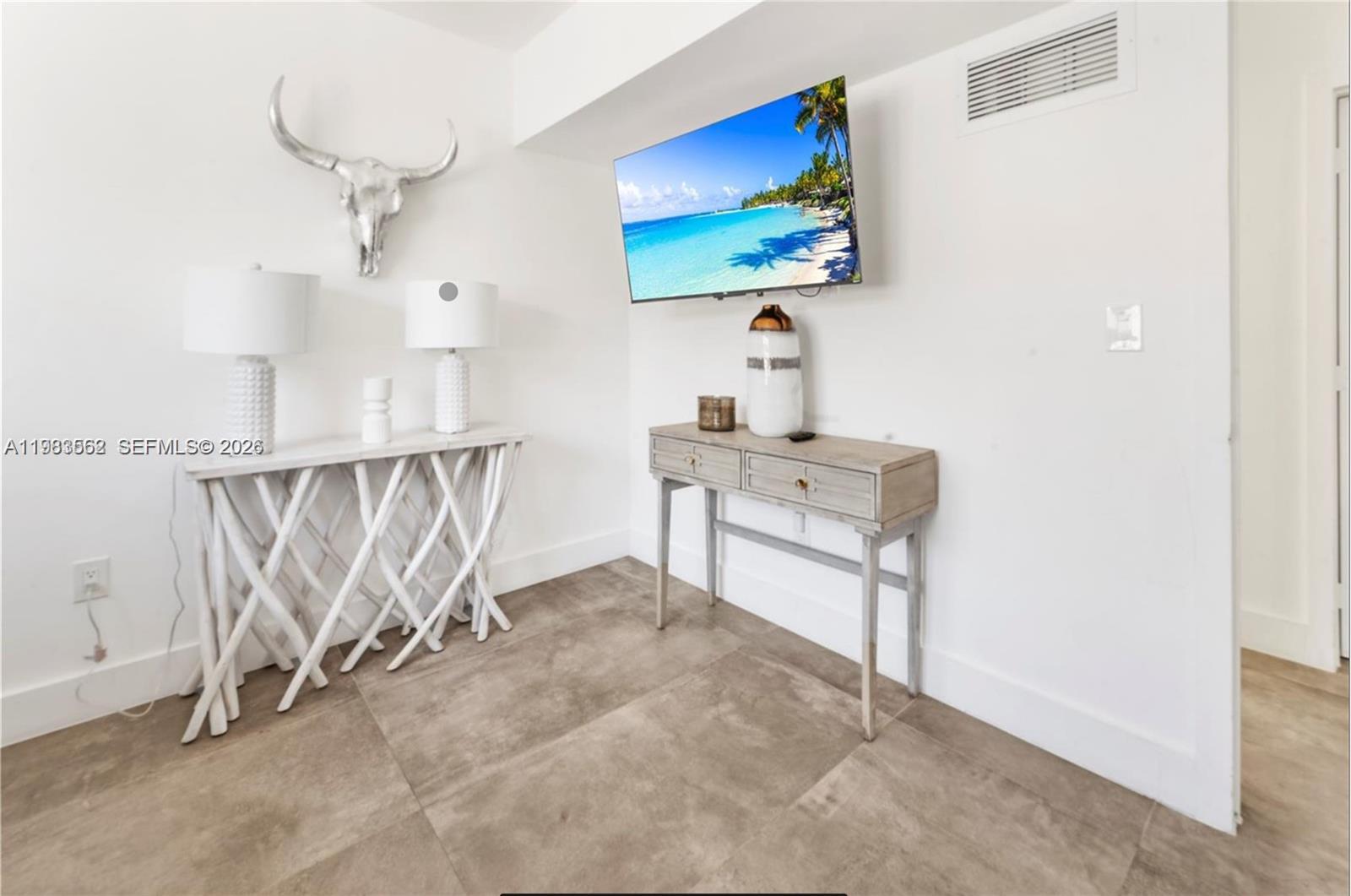 TREASURE ISLAND - Residential Lease