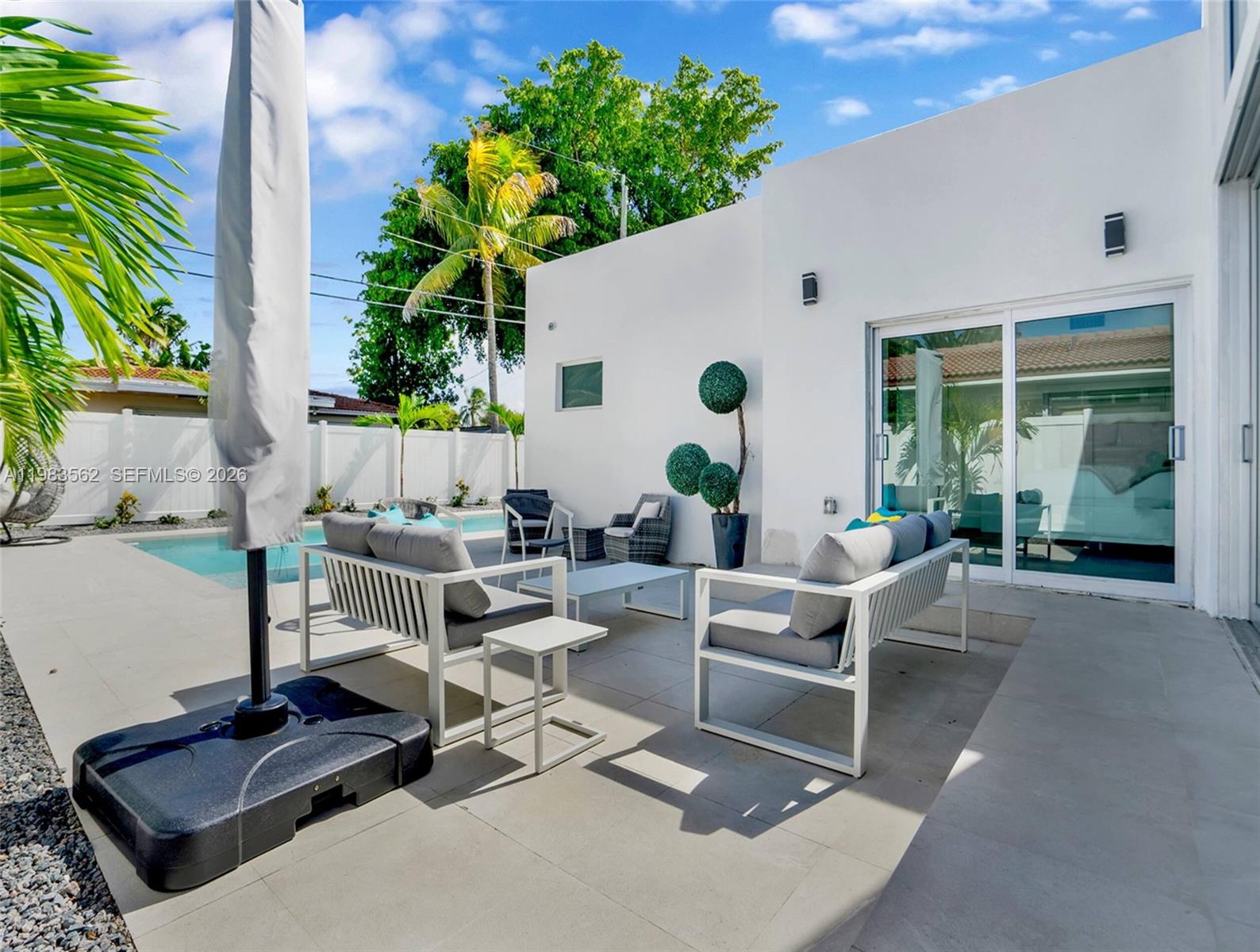 TREASURE ISLAND - Residential Lease