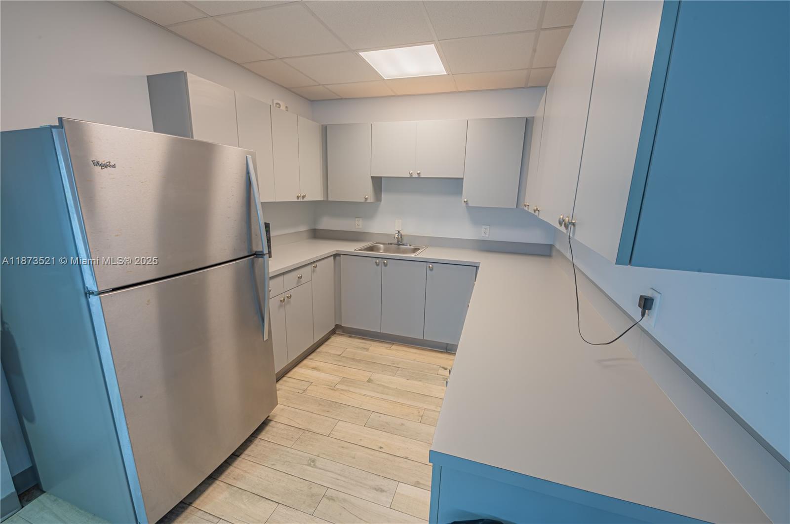 WATERGATE CONDOMINIUM NO - Residential