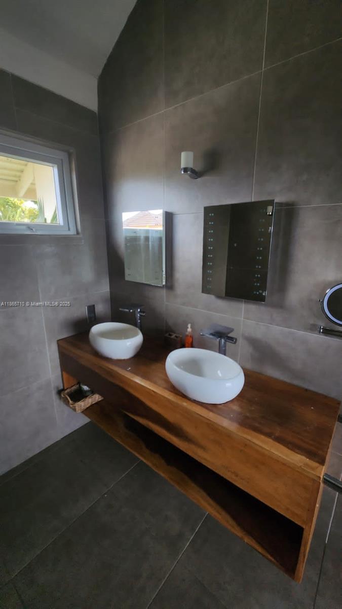 MONTEGO BAY, JAMAICA - Residential