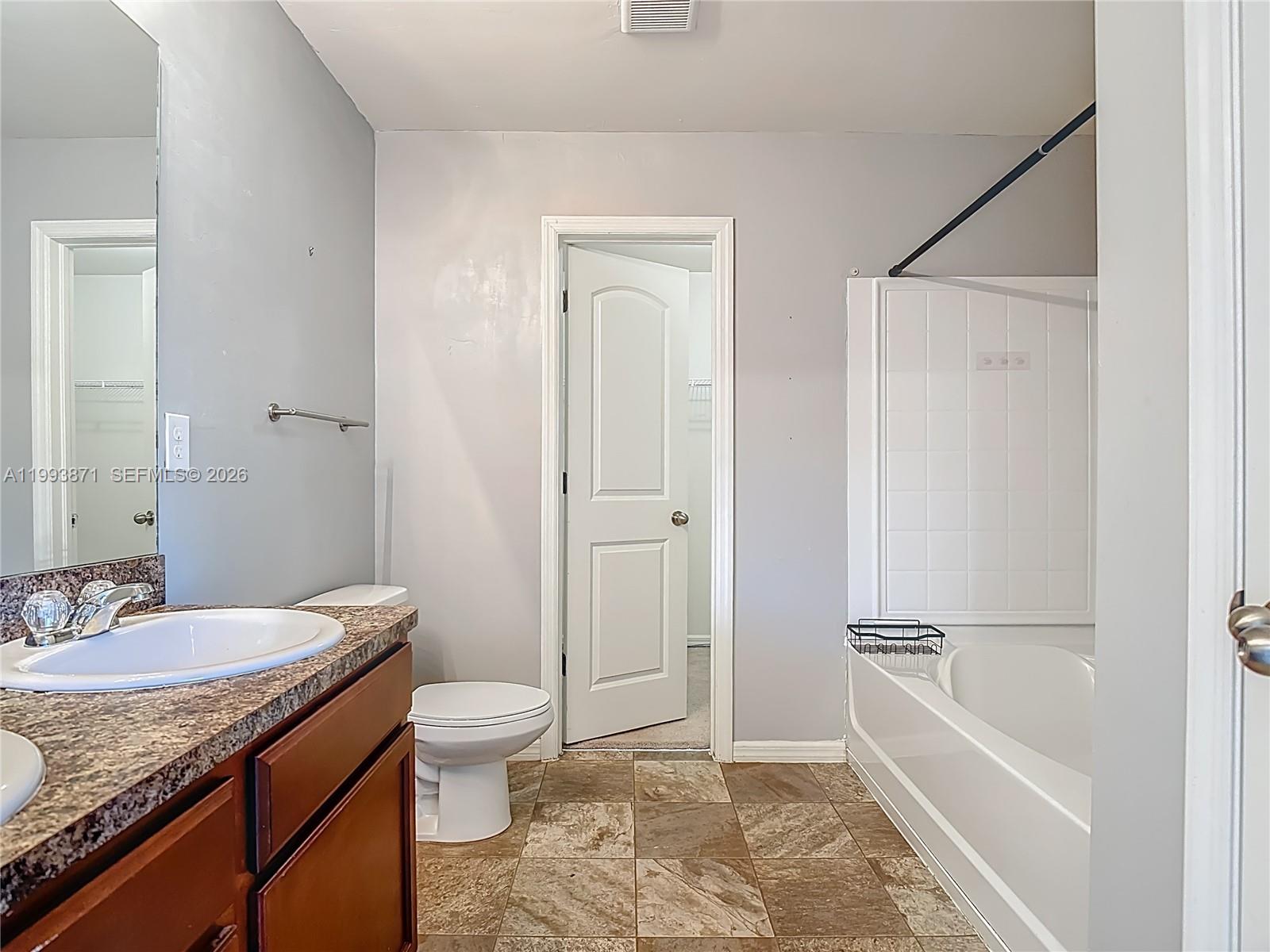 Port LaBelle - Residential