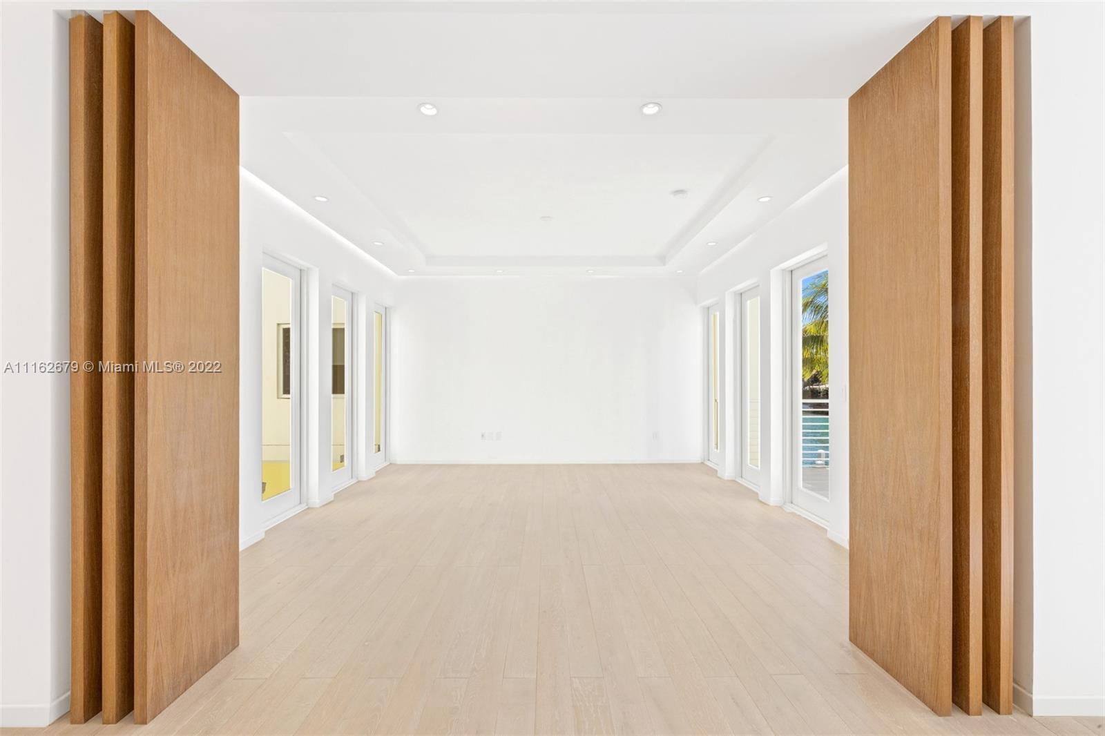 AQUA AT ALLISON ISLAND - Residential