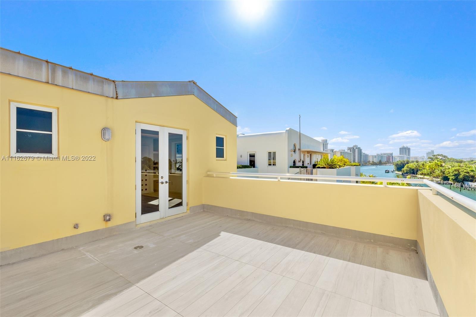 AQUA AT ALLISON ISLAND - Residential