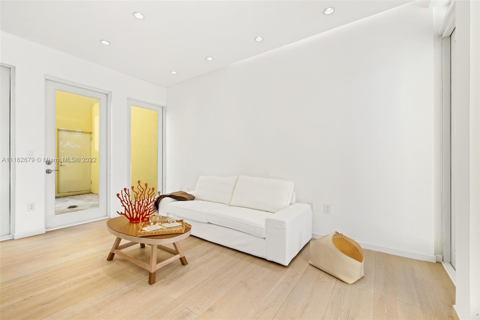 AQUA AT ALLISON ISLAND - Residential