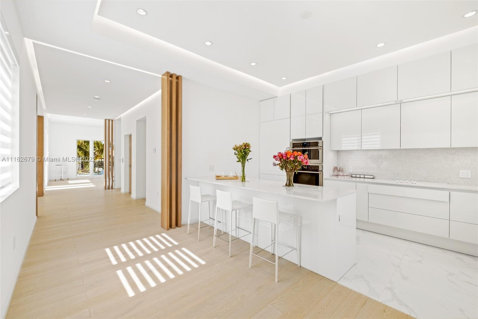 AQUA AT ALLISON ISLAND - Residential