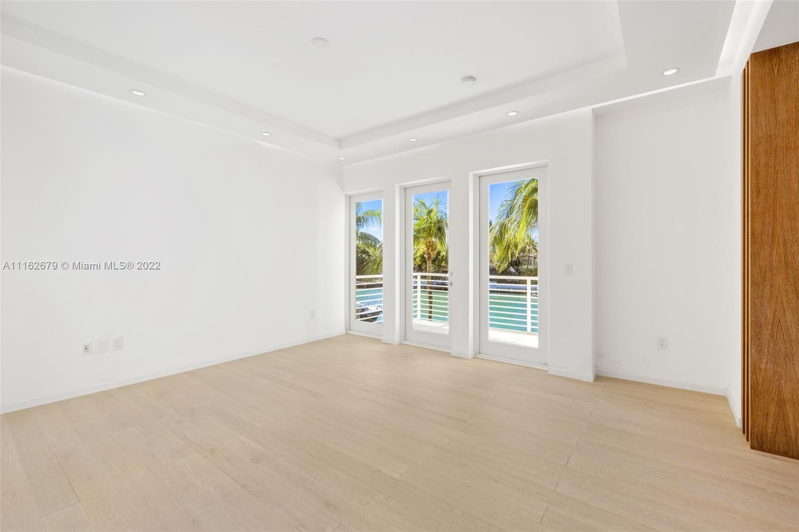 AQUA AT ALLISON ISLAND - Residential