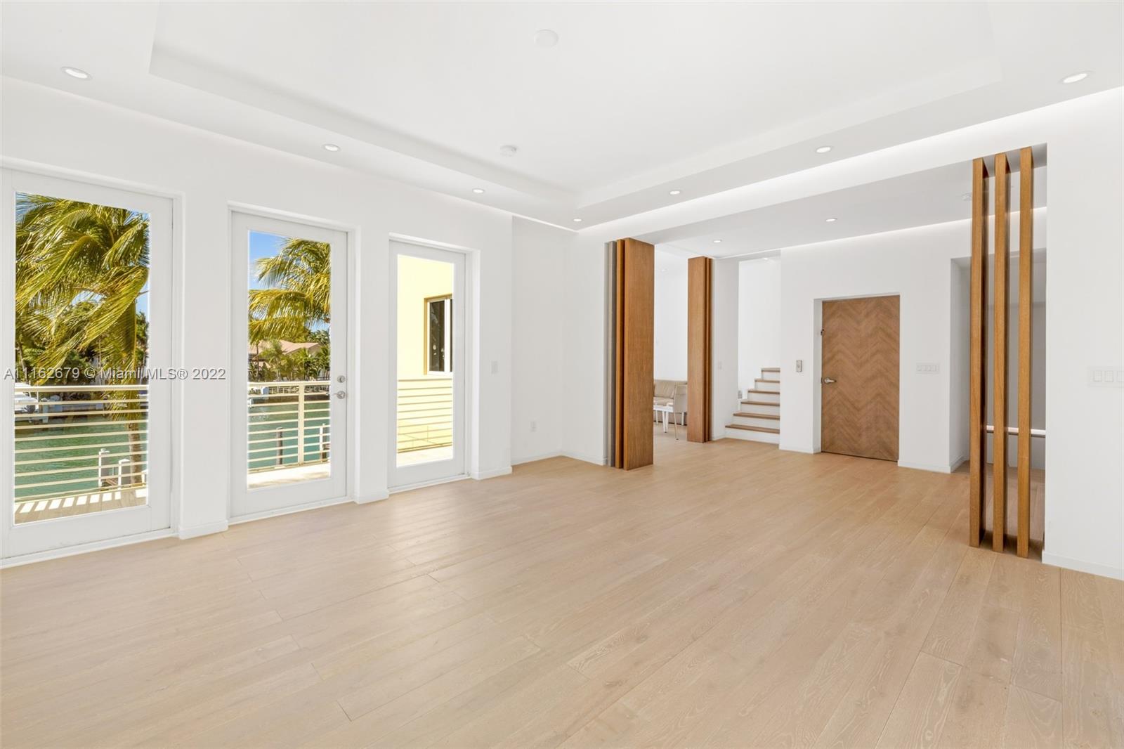 AQUA AT ALLISON ISLAND - Residential