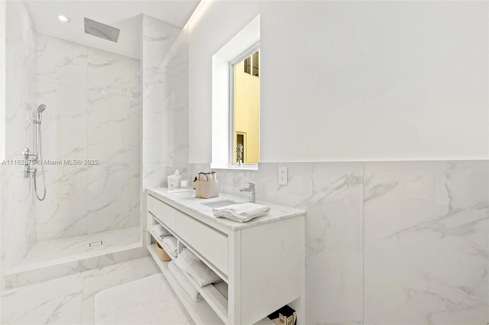 AQUA AT ALLISON ISLAND - Residential