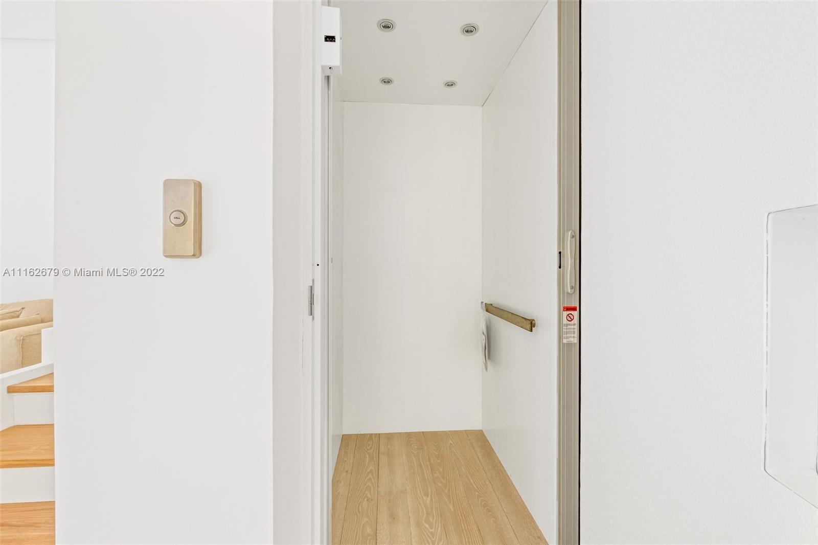 AQUA AT ALLISON ISLAND - Residential