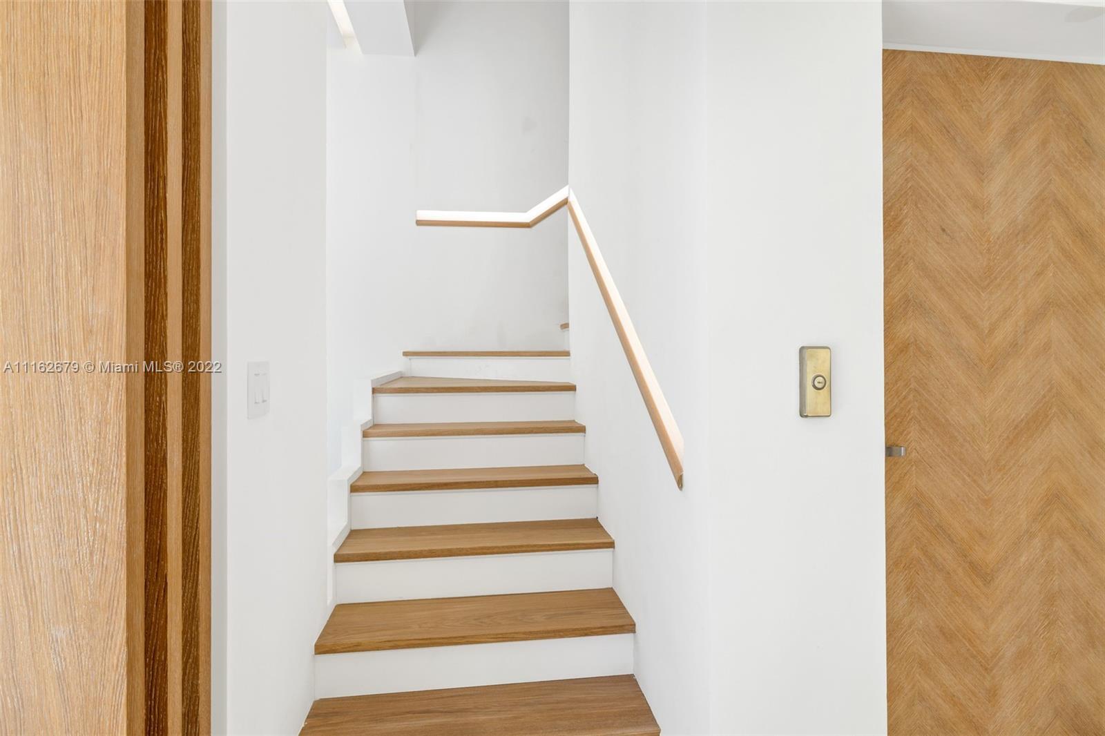 AQUA AT ALLISON ISLAND - Residential