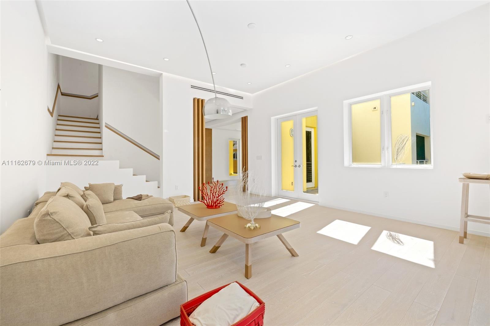 AQUA AT ALLISON ISLAND - Residential