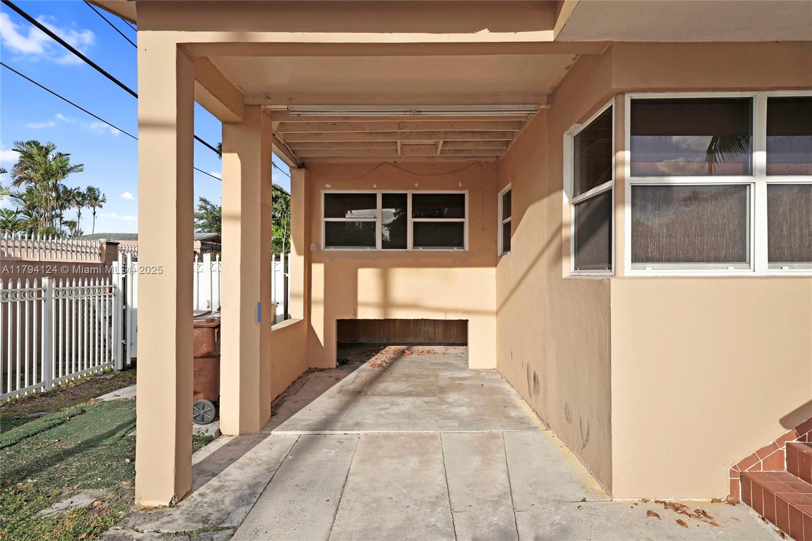ROBINS HEIGHTS - Residential