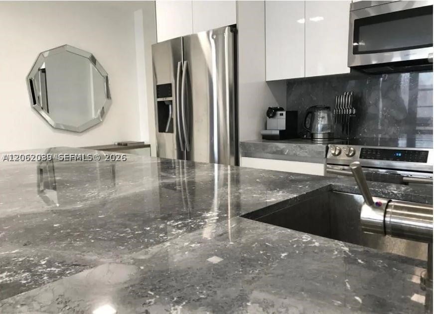 3725 S Ocean Dr 1507