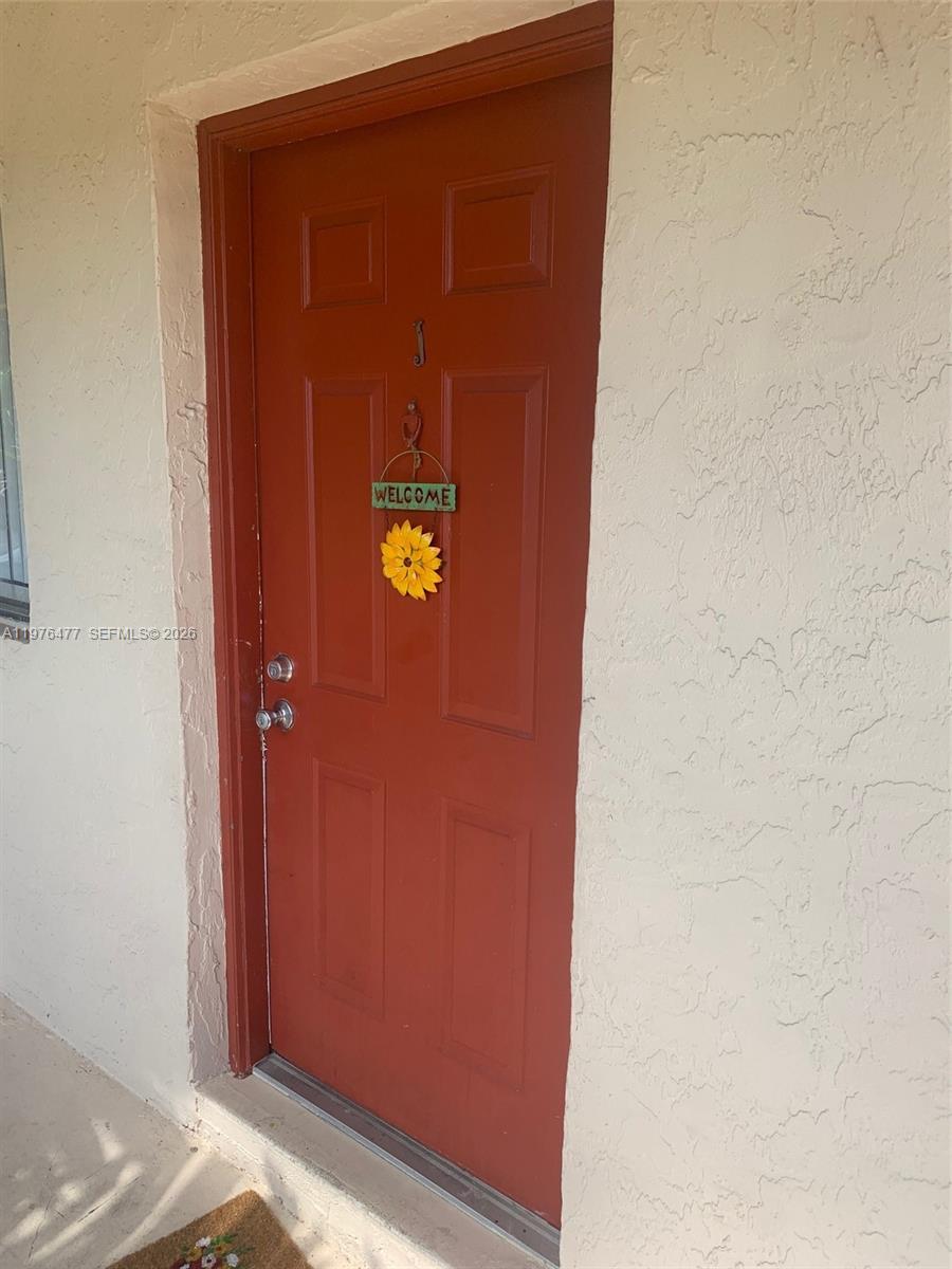 300 Nottingham Cir J