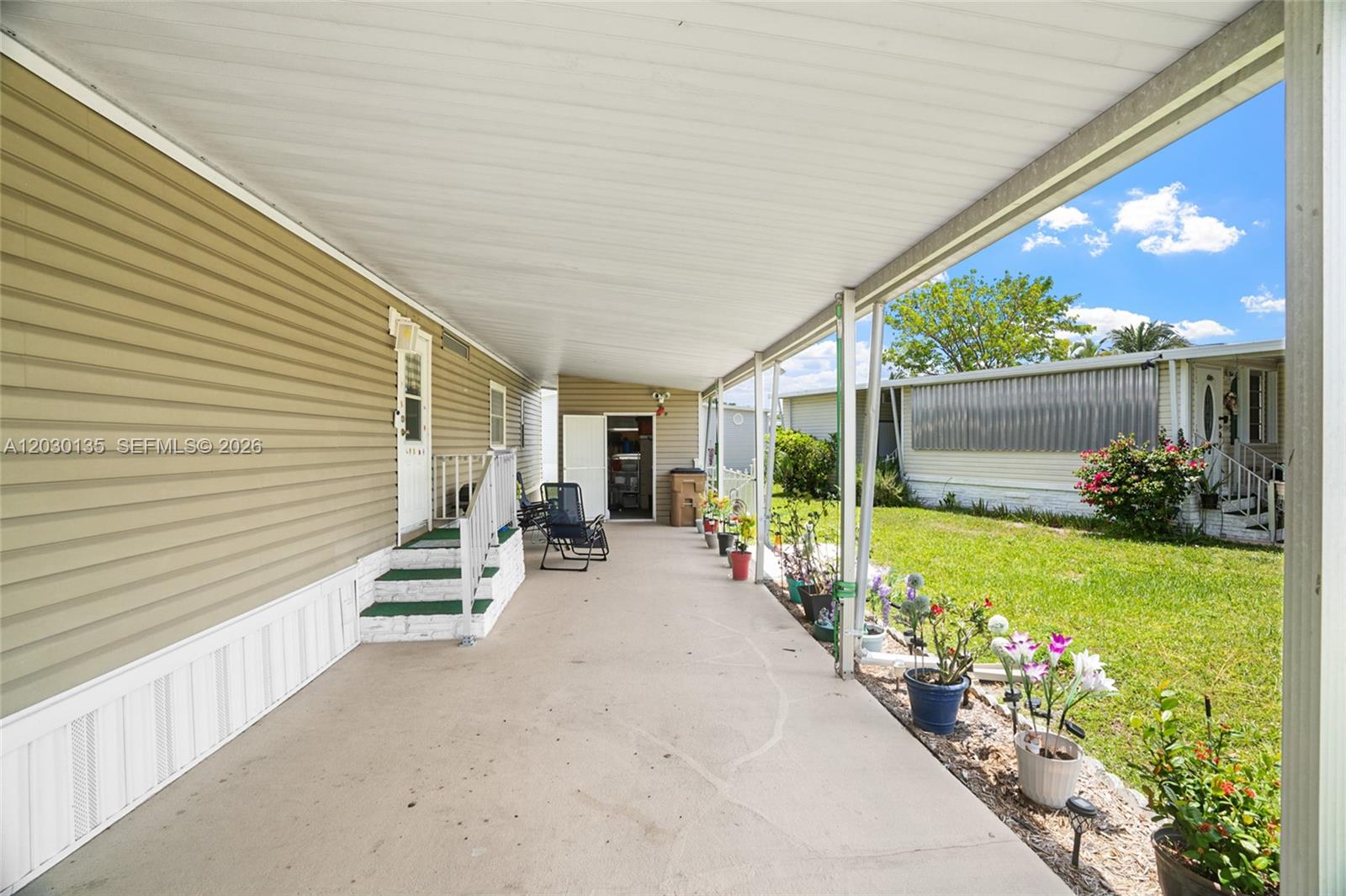 202 NW 52nd Ct