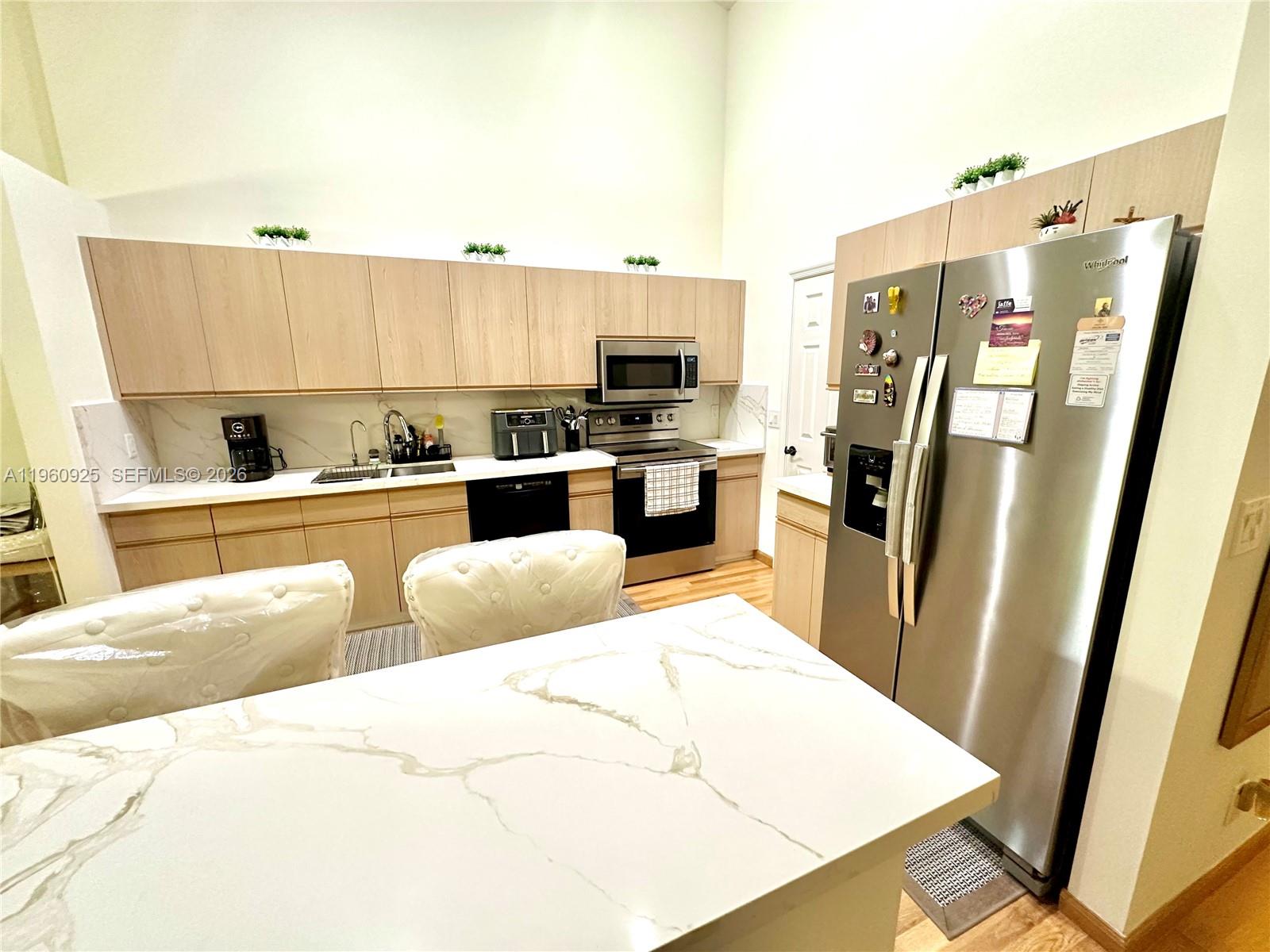 COACH HOUSES OF TOWN PLAC - Residential