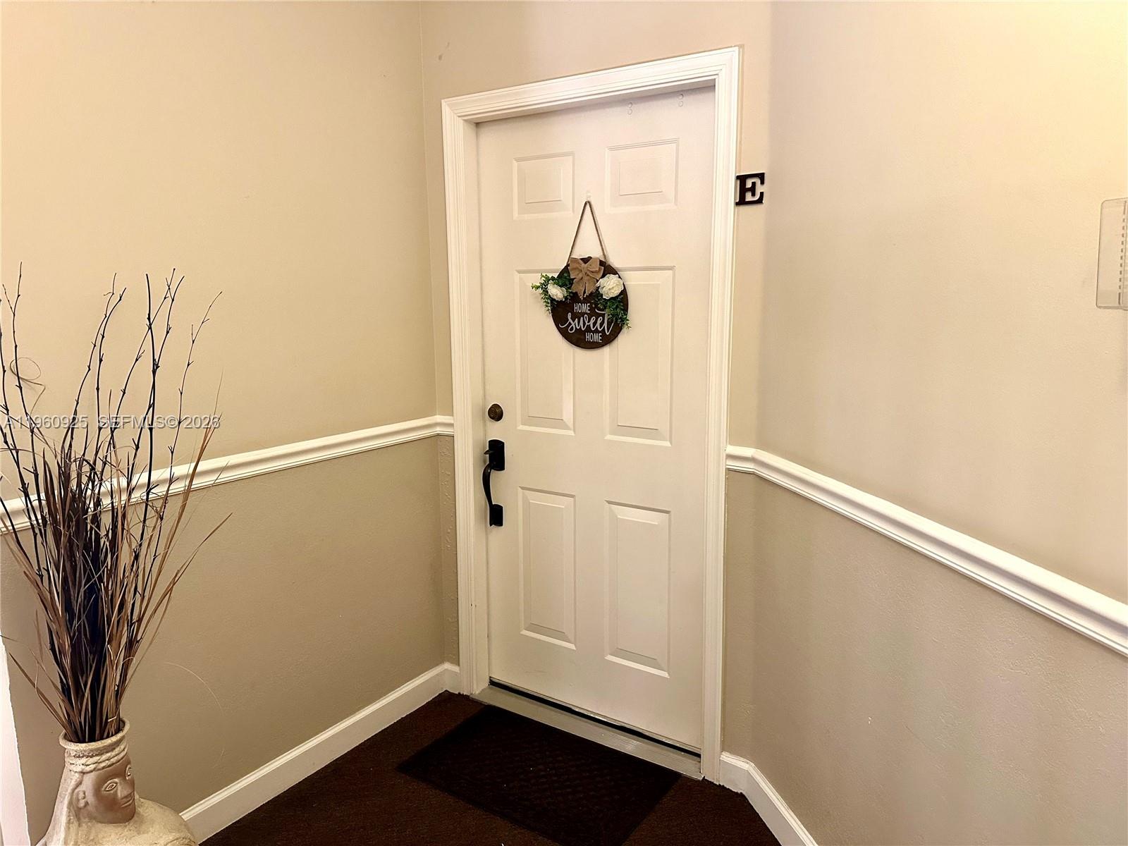 COACH HOUSES OF TOWN PLAC - Residential