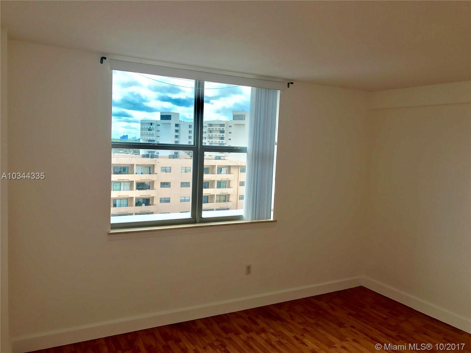 401 BLU - Residential Lease