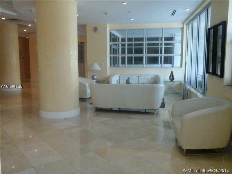 401 BLU - Residential Lease
