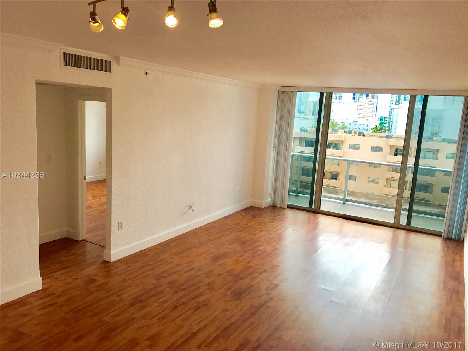 401 BLU - Residential Lease