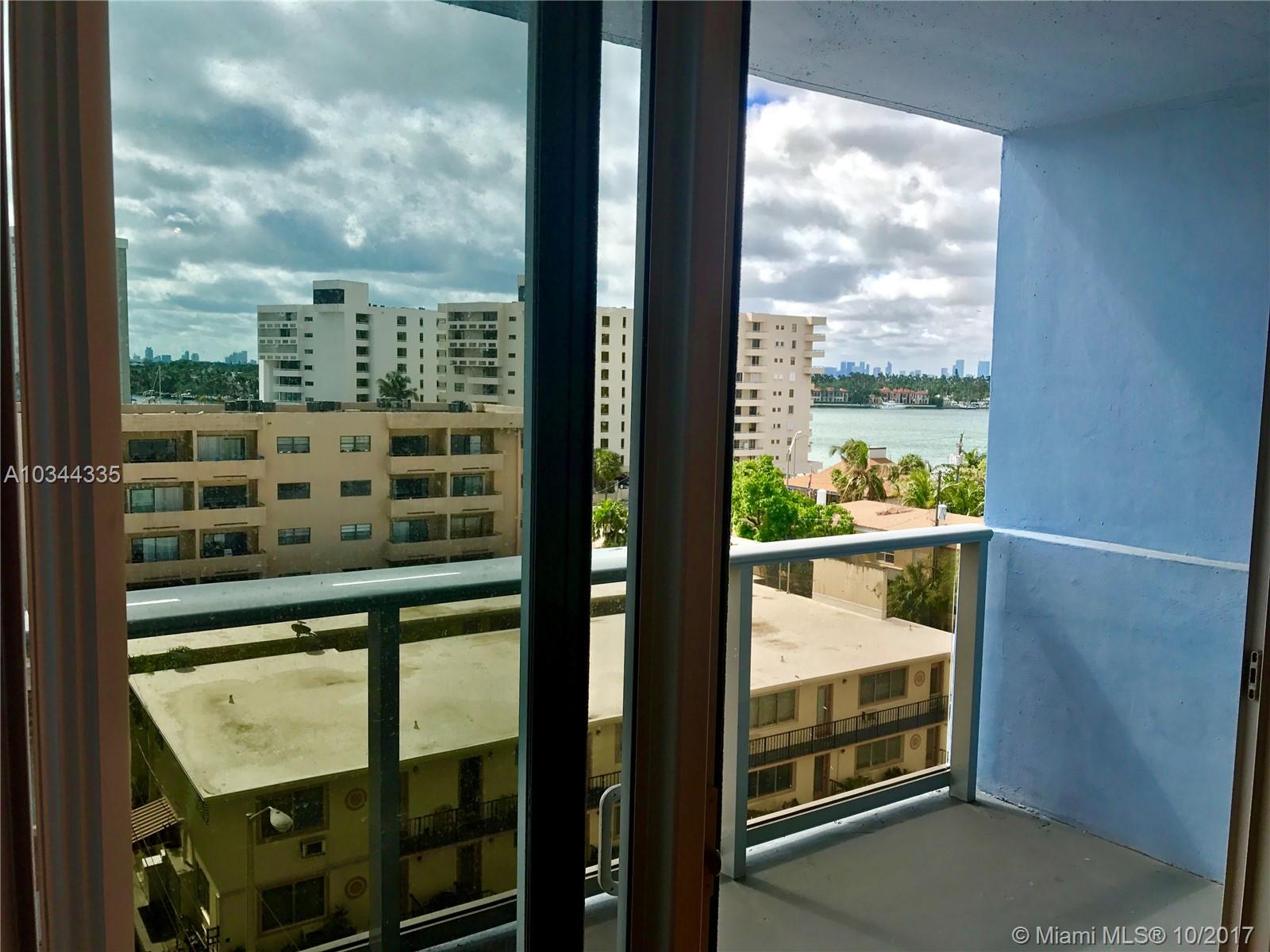 401 BLU - Residential Lease