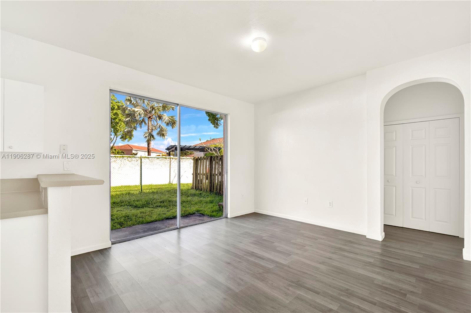 RIVERSIDE AT BISC NATL PK - Residential