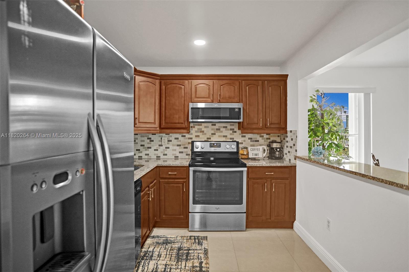 FOUNTAIN TOWERS CONDO - Residential