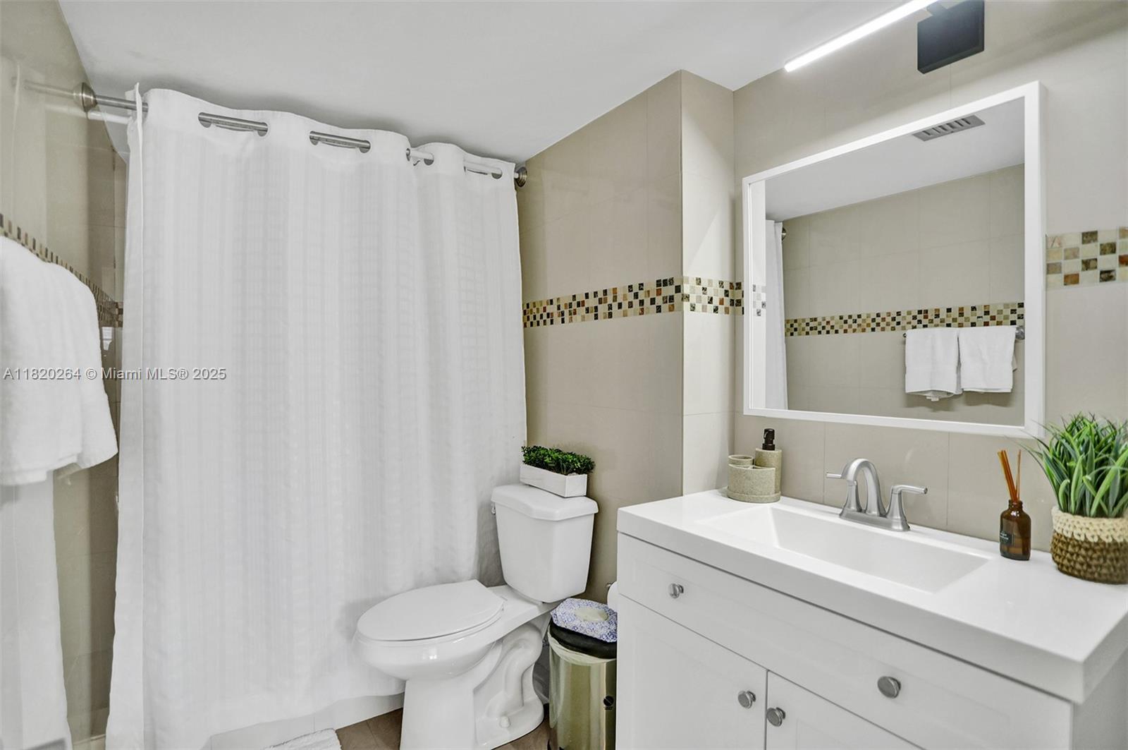 FOUNTAIN TOWERS CONDO - Residential