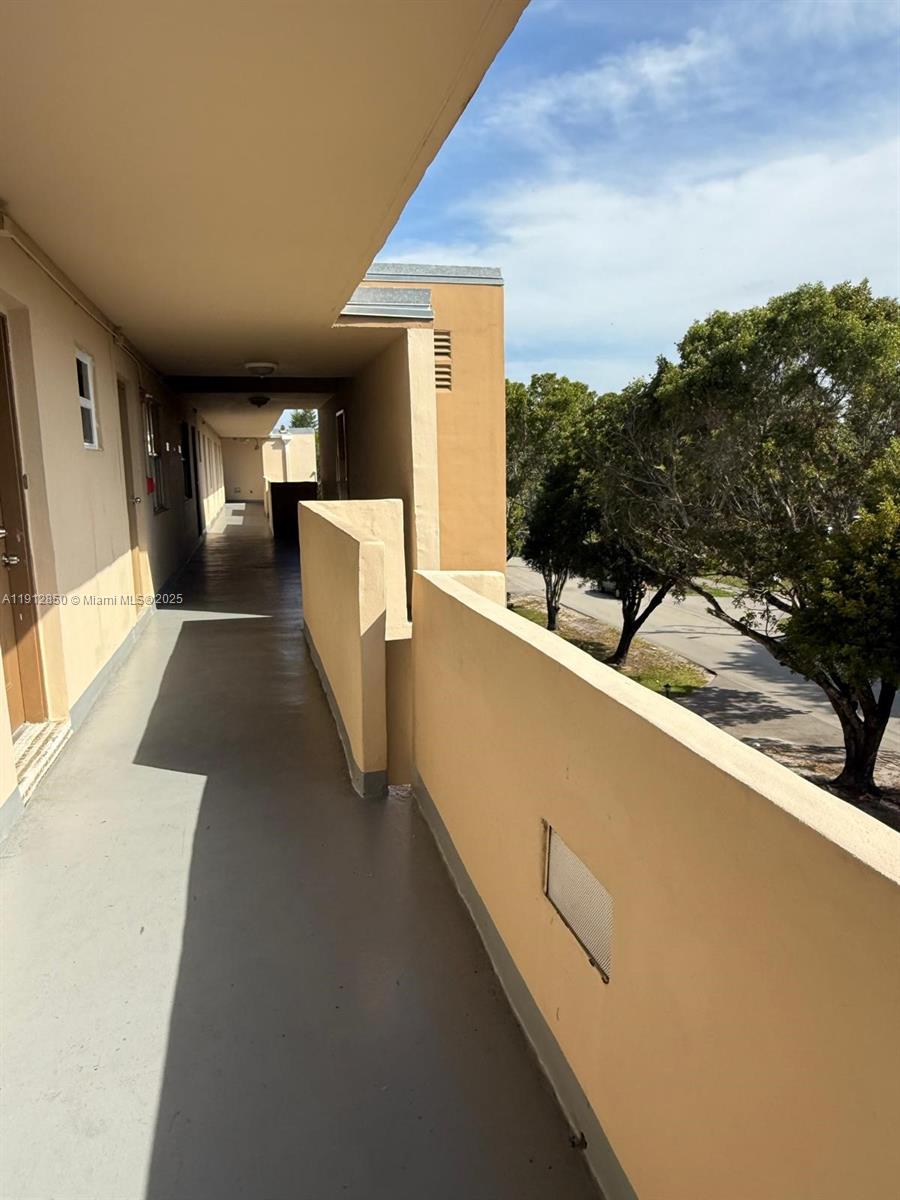 ROLLING GREEN CONDO D - Residential Lease