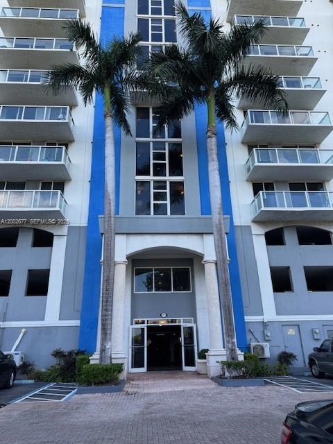 BLUE LAGOON CONDO - Residential Lease