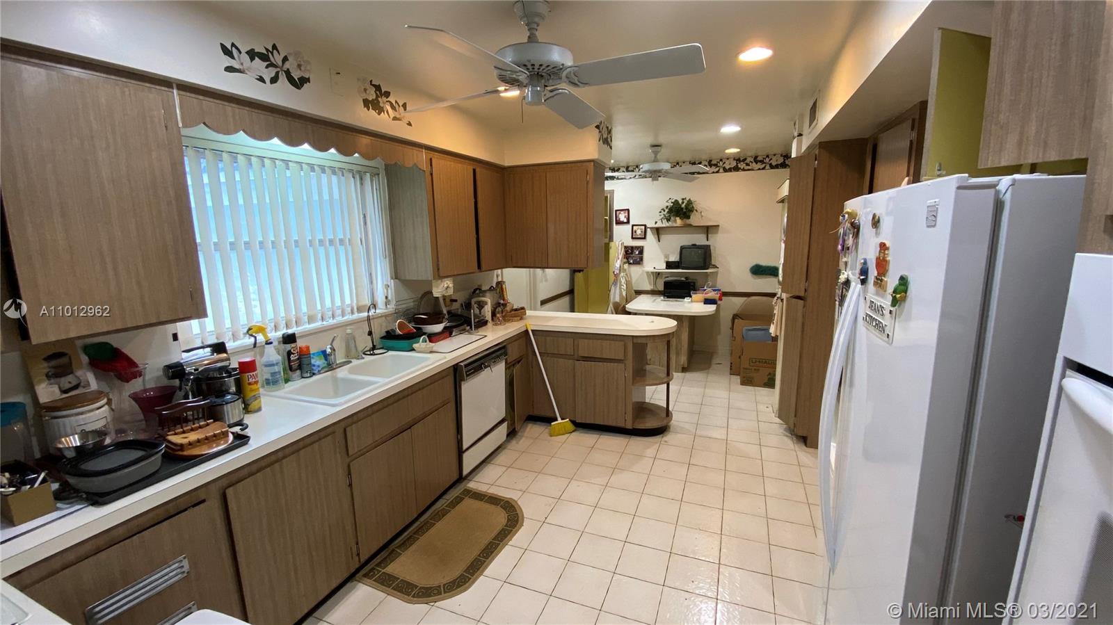 BAY HEIGHTS - Residential