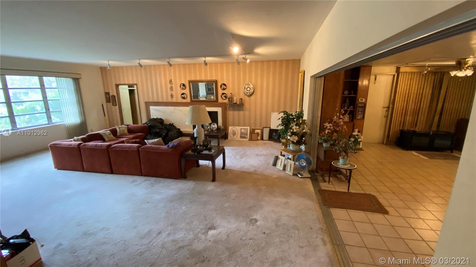 BAY HEIGHTS - Residential