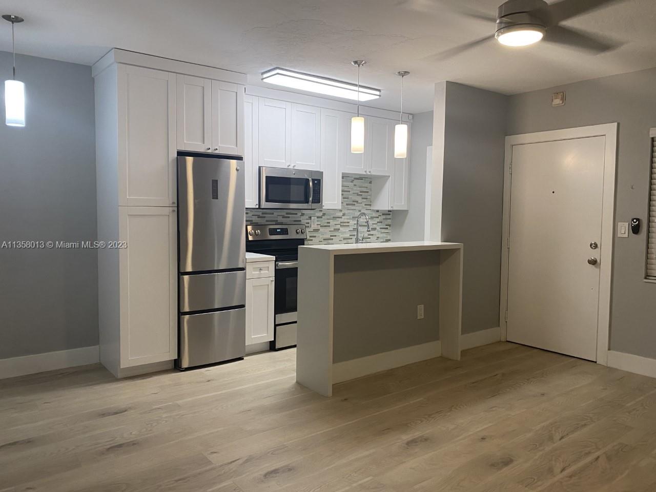 THE OAKS AT SOUTH MIAMI C - Residential Lease