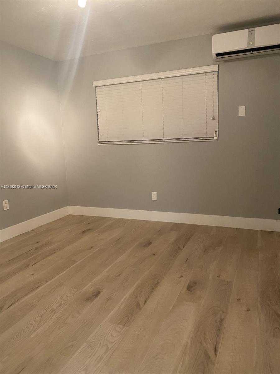 THE OAKS AT SOUTH MIAMI C - Residential Lease