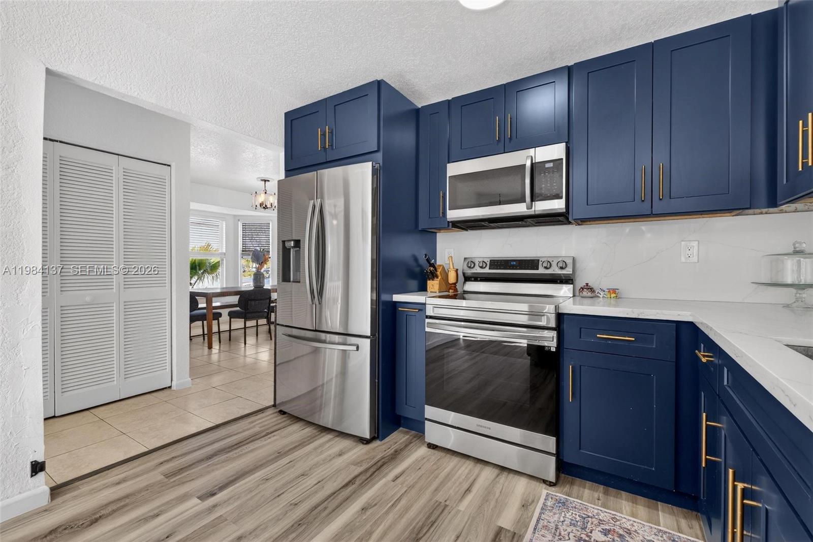 LAKES BY THE BAY SEC 5 - Residential