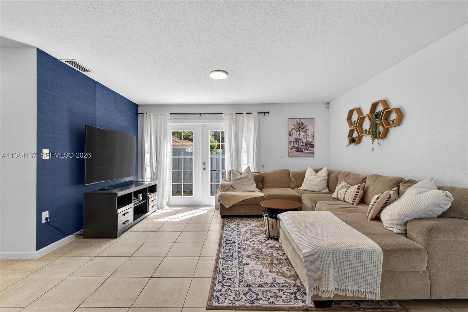 LAKES BY THE BAY SEC 5 - Residential