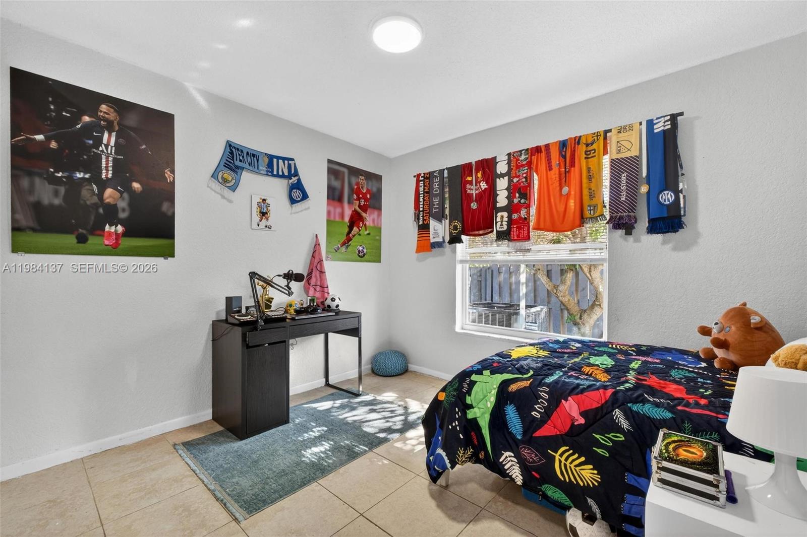 LAKES BY THE BAY SEC 5 - Residential