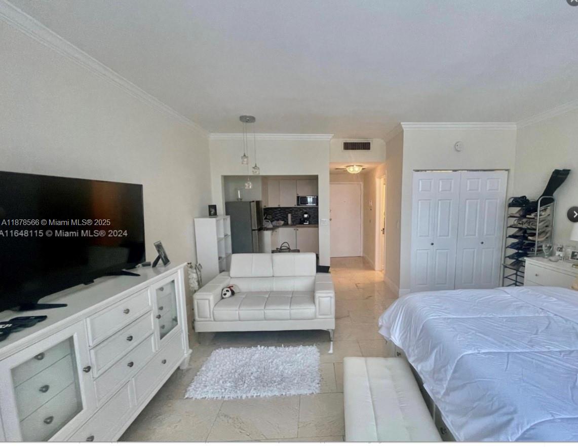 DAVID WILLIAM HOTEL CONDO - Residential Lease