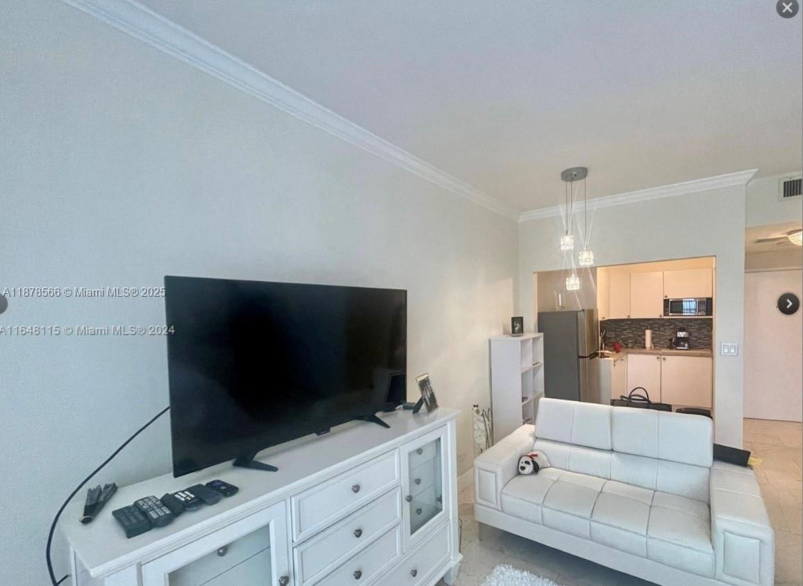DAVID WILLIAM HOTEL CONDO - Residential Lease