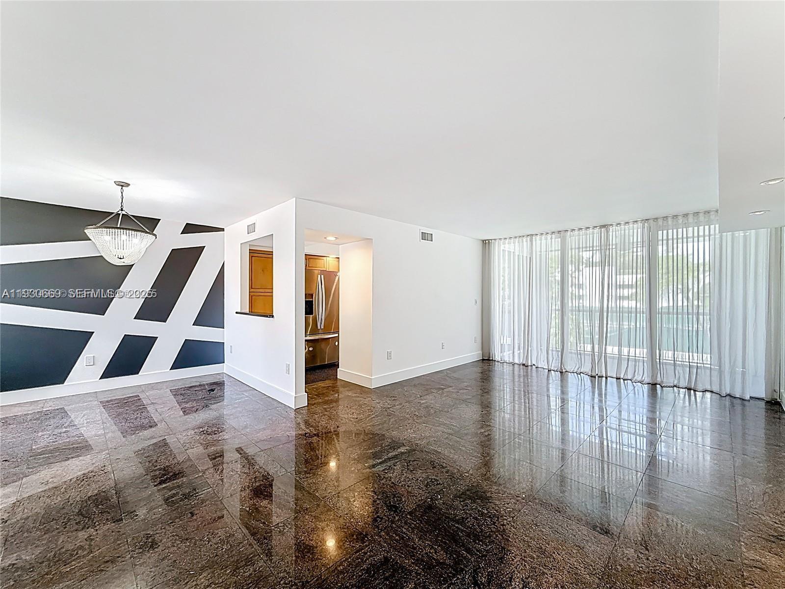 GOLDEN POINTE - Residential Lease