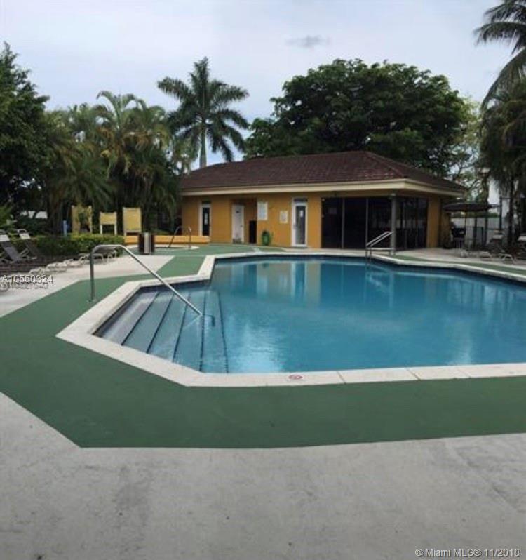 ESPRIT CONDO II - Residential Lease