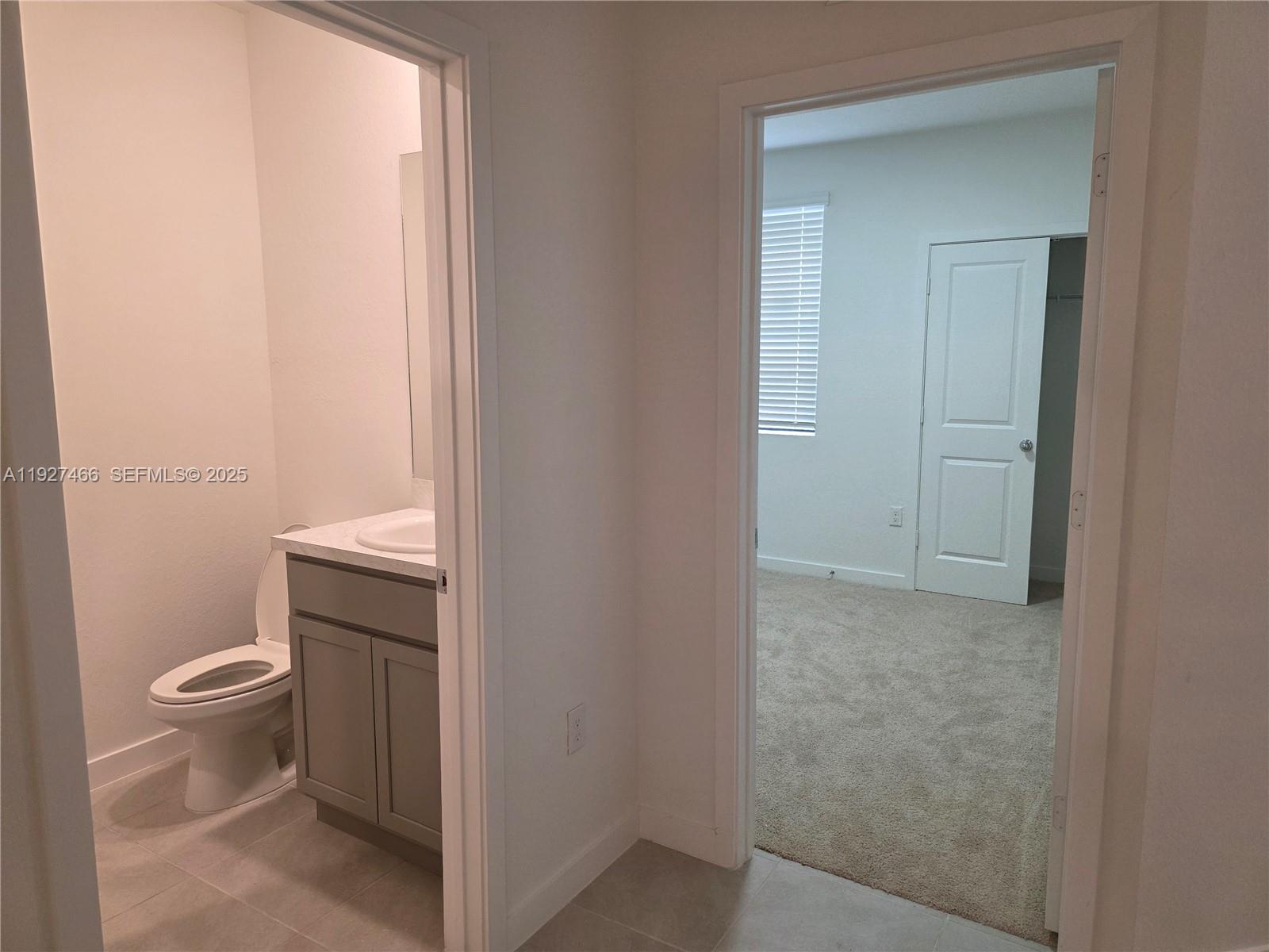 MIAMI LAND AND DEVELOPMEN - Residential Lease