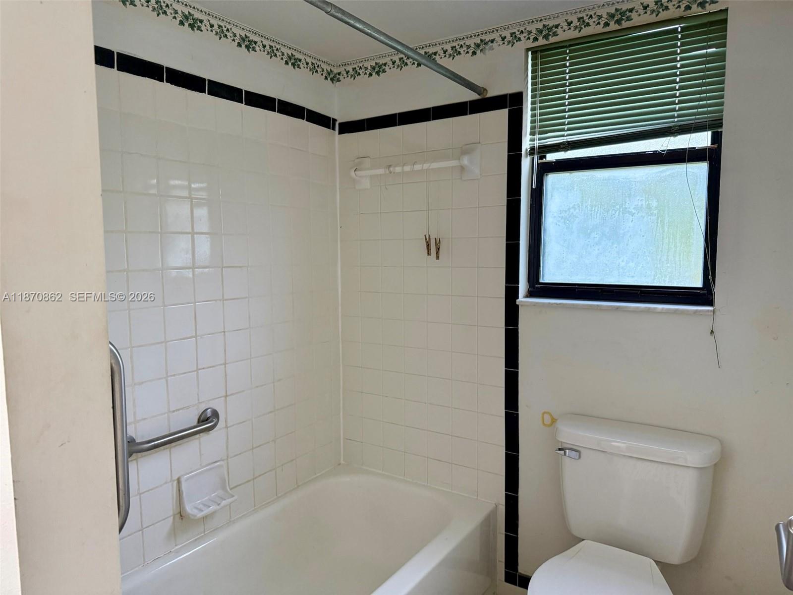 ROLLING HILLS UNIT 1 - Residential