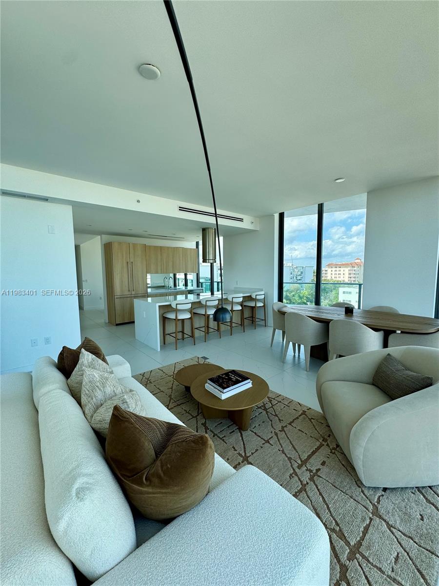 Alana Bay Harbor - Residential